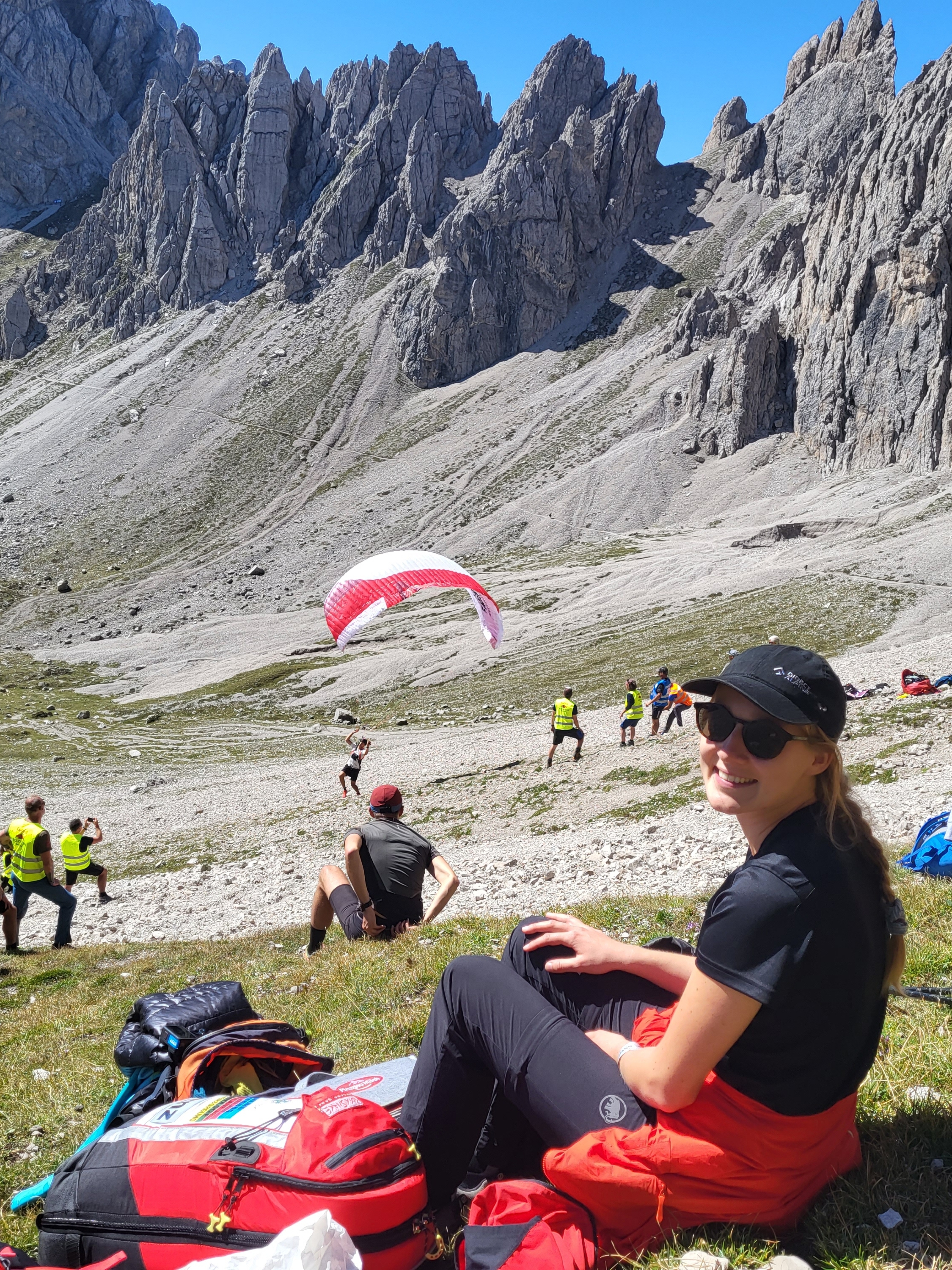 Übergabe Läufer an Paragleiter © BKH